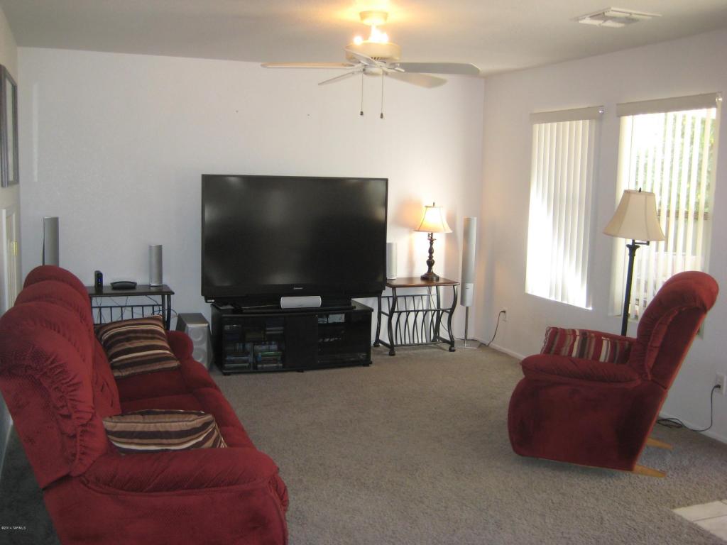 8738 E Getsinger Ln, Tucson, AZ 85747 photo 2