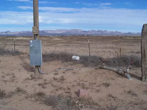 2842 W Bootjack Ln, San Simon, AZ 85632 photo 1