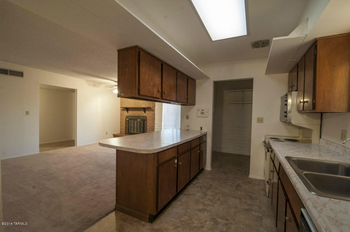 7517 E 38th St, Tucson, AZ 85730 photo 7