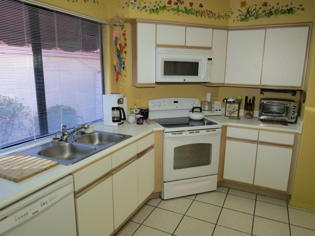 211 E Highcourte Ln, Tucson, AZ 85737 photo 15