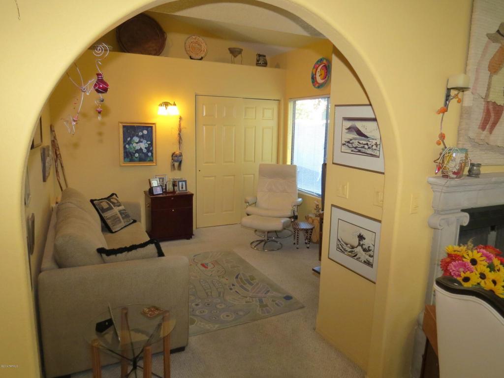 211 E Highcourte Ln, Tucson, AZ 85737 photo 13