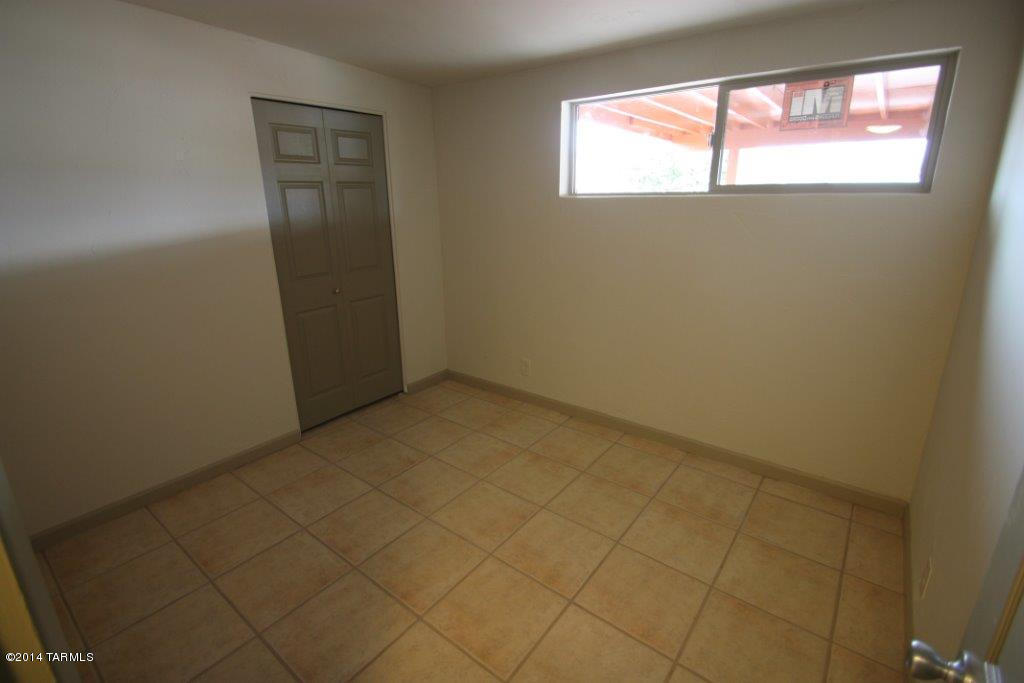 7932 Eli Pl, Tucson, AZ 85710 photo 15