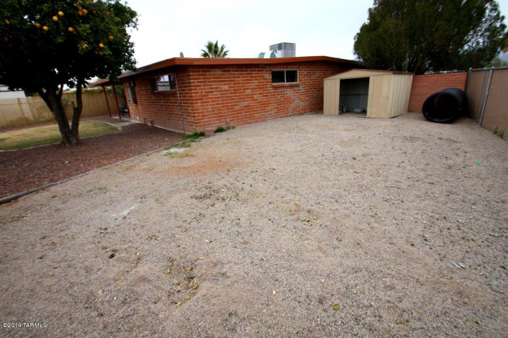7932 Eli Pl, Tucson, AZ 85710 photo 24