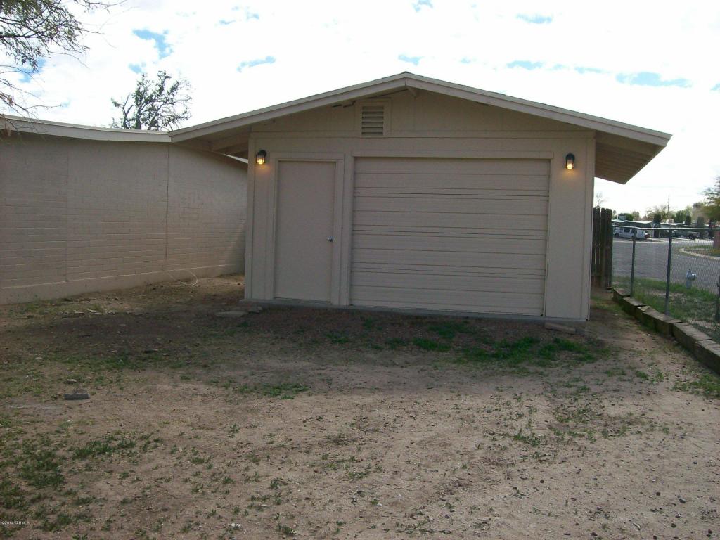 8551 E Ruby Dr, Tucson, AZ 85730 photo 5
