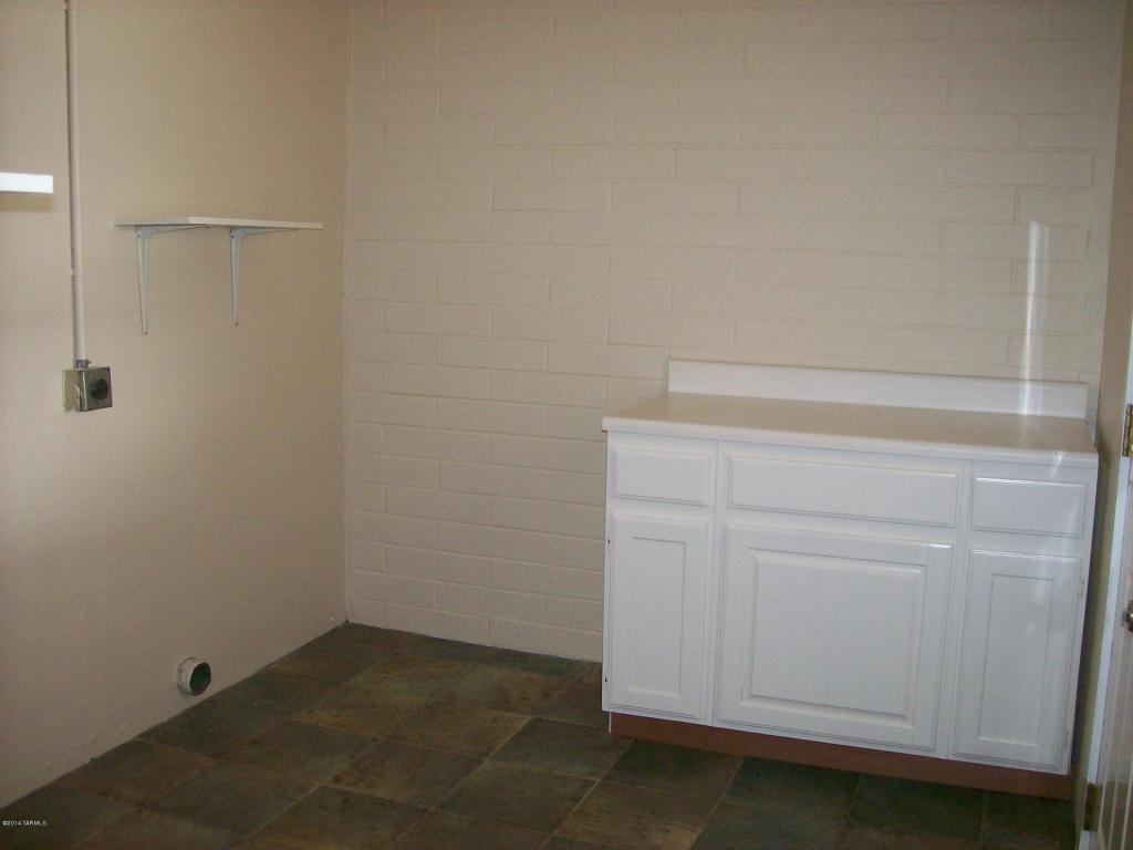 8551 E Ruby Dr, Tucson, AZ 85730 photo 9