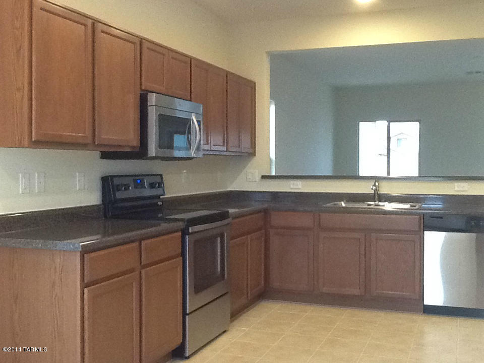 21596 E Frontier, Red Rock, AZ 85145 photo 2
