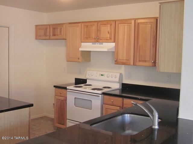 4097 E Agate Knoll Dr, Tucson, AZ 85706 photo 8