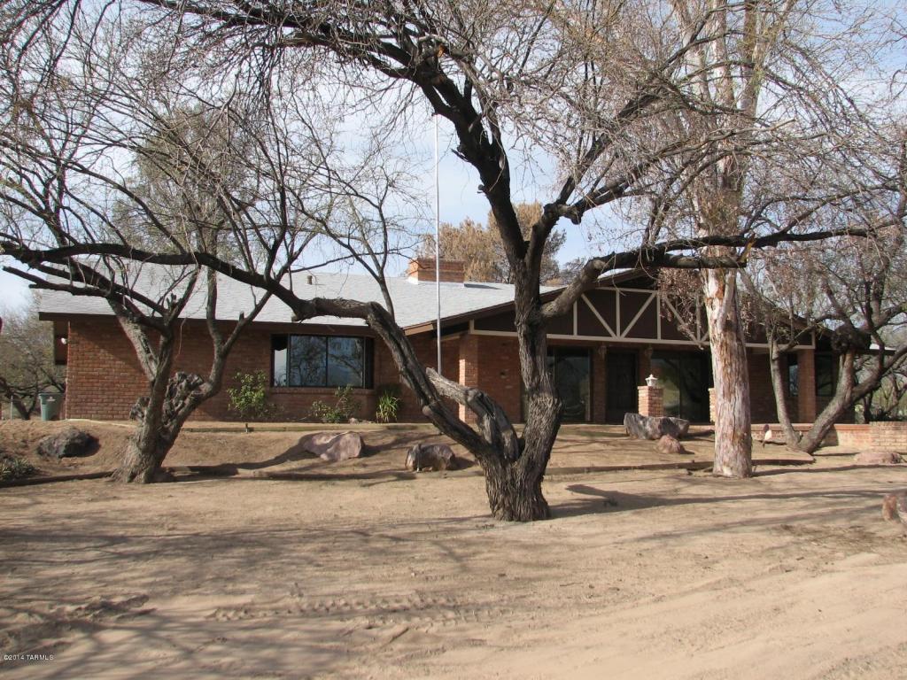 9035 E Bears Path Rd, Tucson, AZ 85749 photo 3