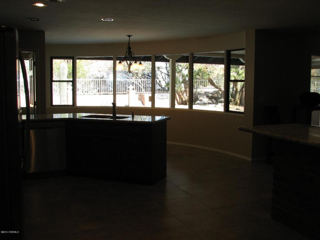 9035 E Bears Path Rd, Tucson, AZ 85749 photo 9
