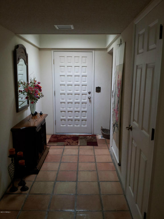 501 N Chalet Ave, Tucson, AZ 85748 photo 3