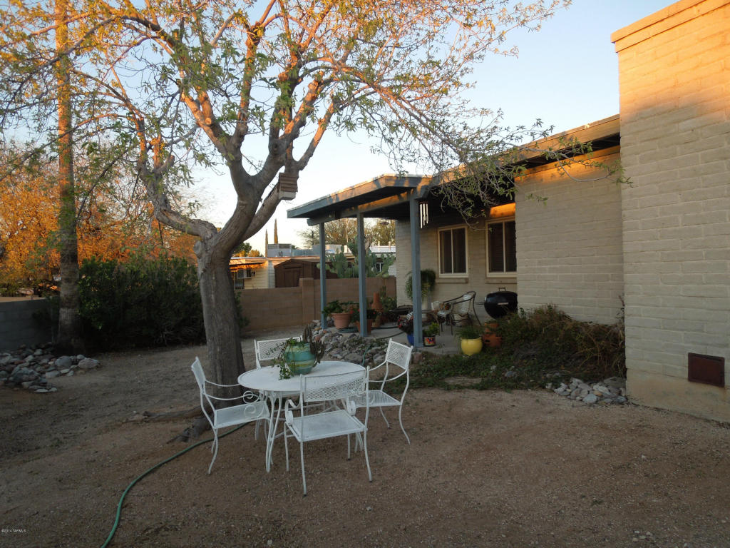 501 N Chalet Ave, Tucson, AZ 85748 photo 13
