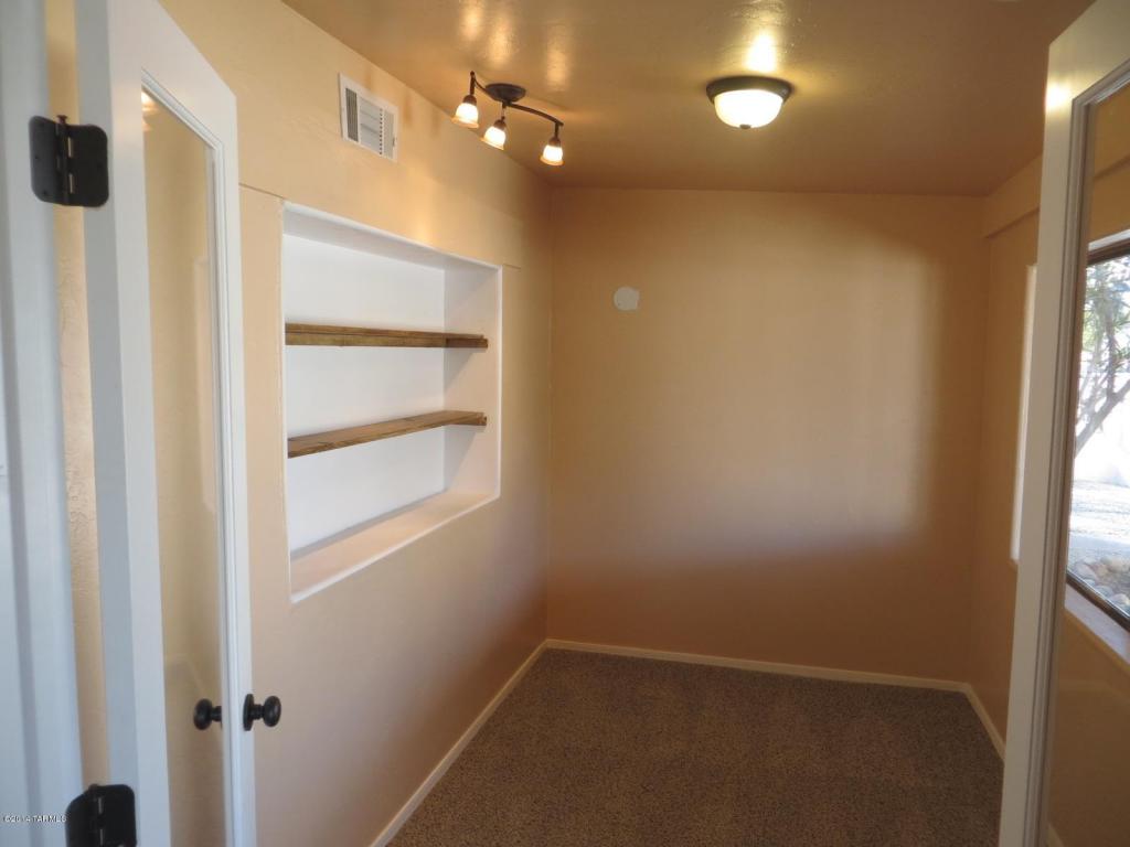 840 E Roger Rd, Tucson, AZ 85719 photo 13