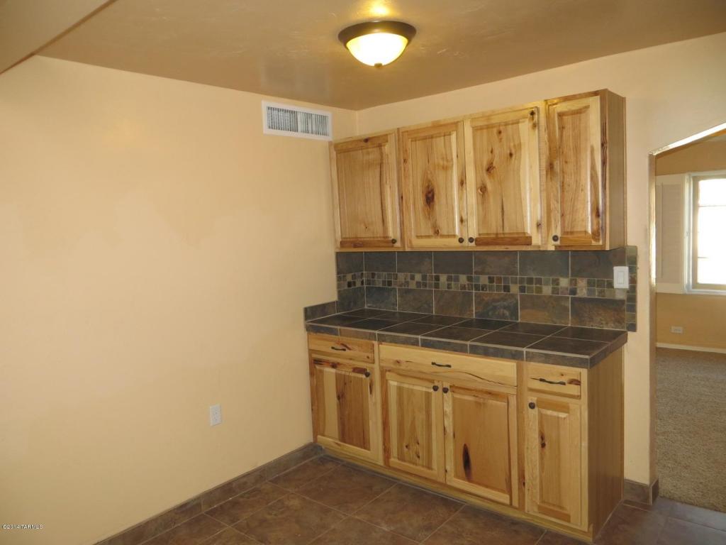 840 E Roger Rd, Tucson, AZ 85719 photo 2