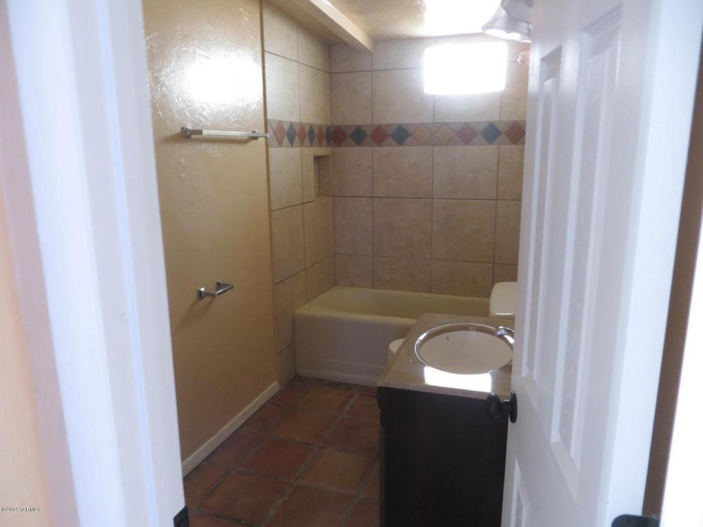 840 E Roger Rd, Tucson, AZ 85719 photo 15