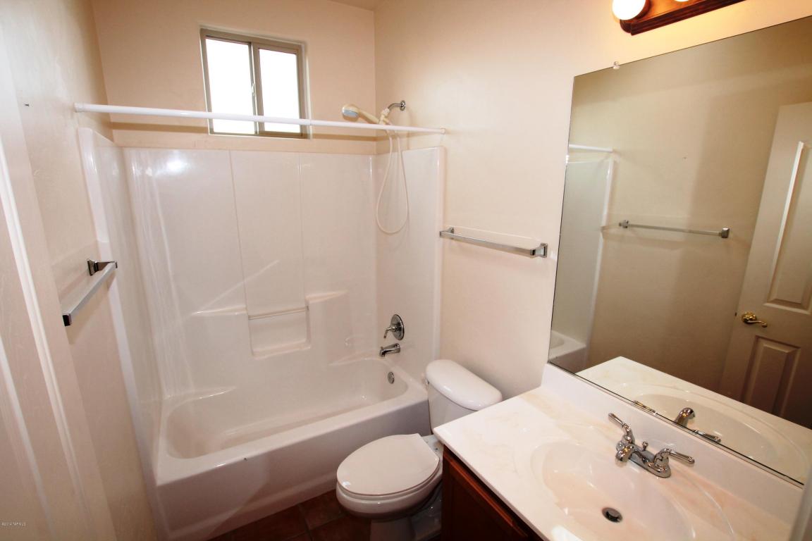 7697 E Chase Park Loop, Tucson, AZ 85710 photo 19