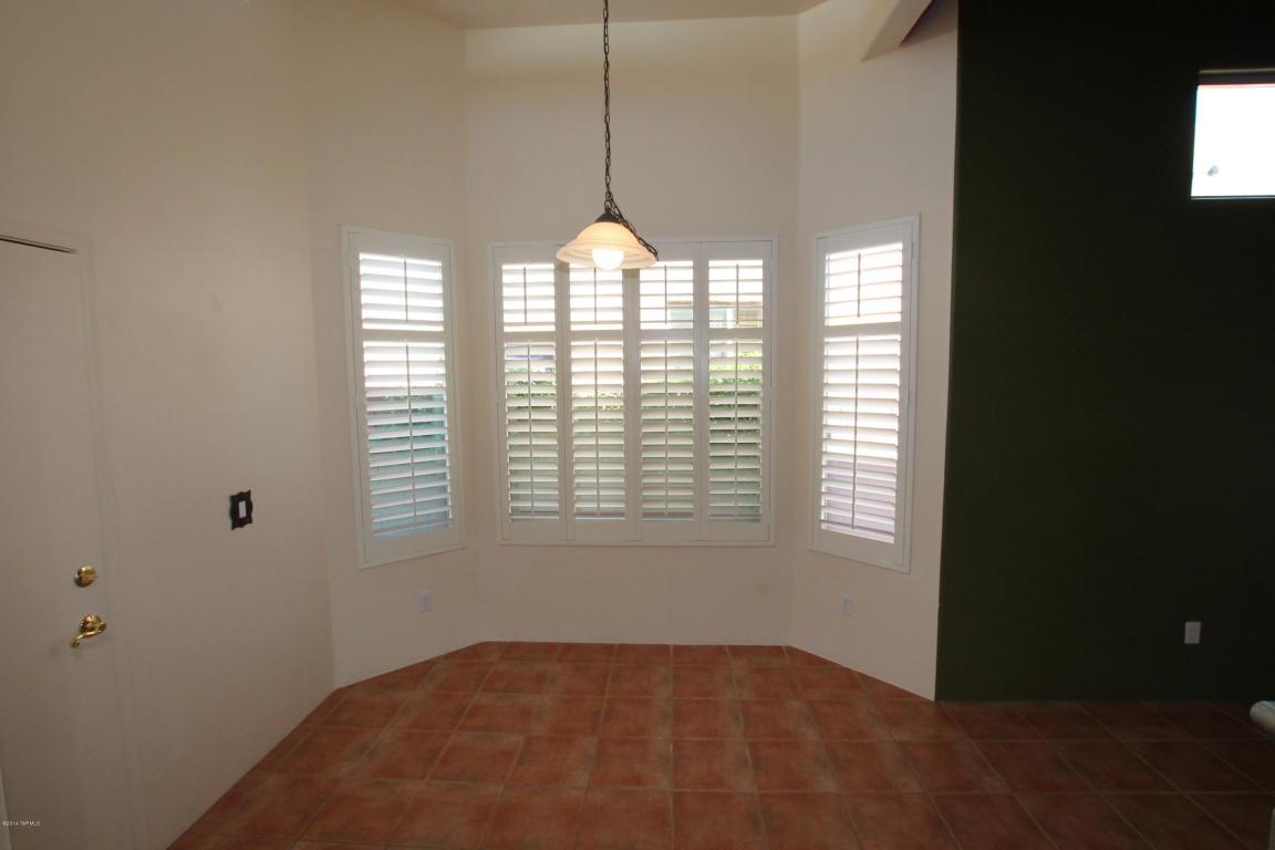 7697 E Chase Park Loop, Tucson, AZ 85710 photo 11