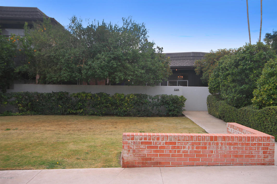 3204 E 3rd St, Tucson, AZ 85716 photo 2