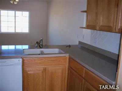 25305 E Walapai Trl, Benson, AZ 85602 photo 3