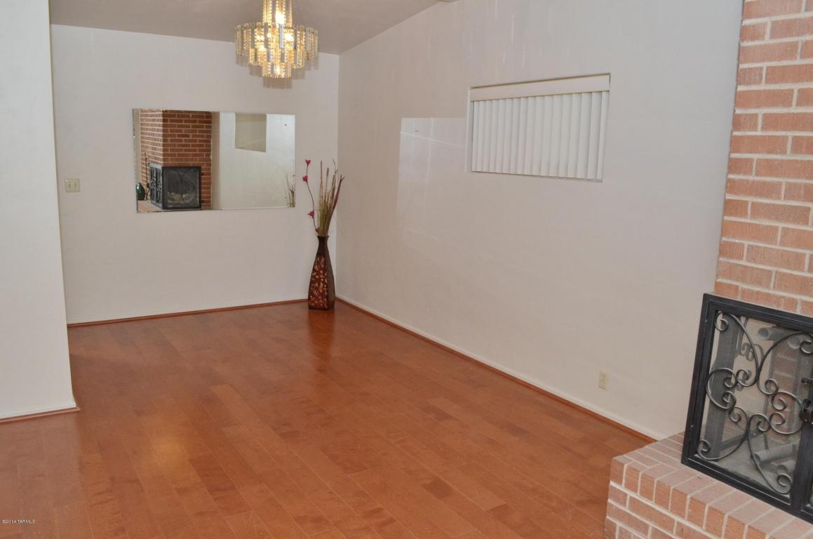 5256 E 17th St, Tucson, AZ 85711 photo 6