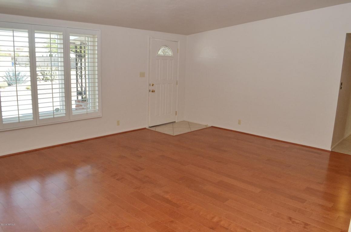 5256 E 17th St, Tucson, AZ 85711 photo 3