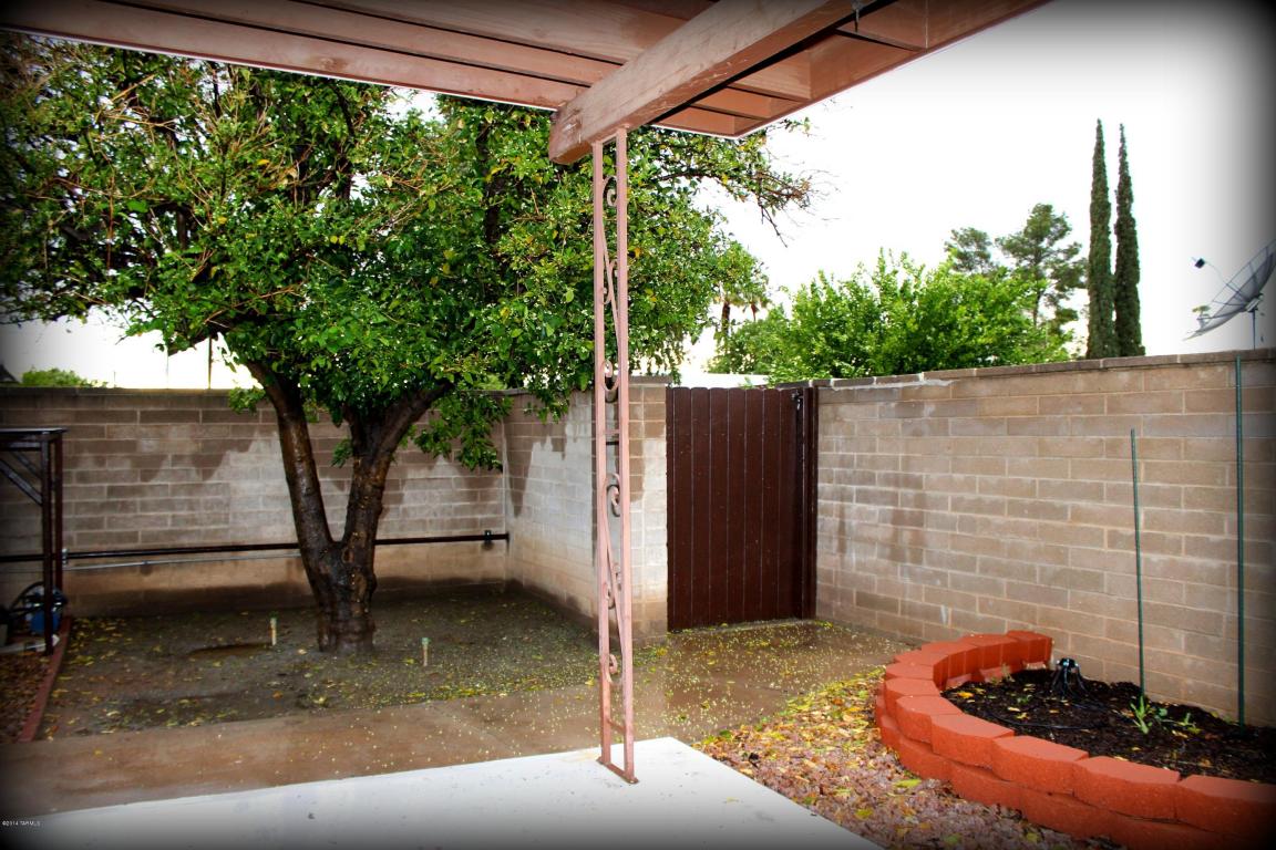 8517 E 19th St, Tucson, AZ 85710 photo 8