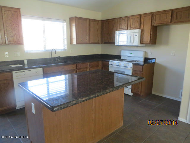 10887 S Arrowhead Spring Dr, Vail, AZ 85641 photo 4