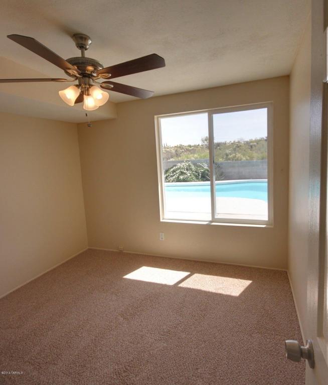 9742 E Watson Dr, Tucson, AZ 85730 photo 12