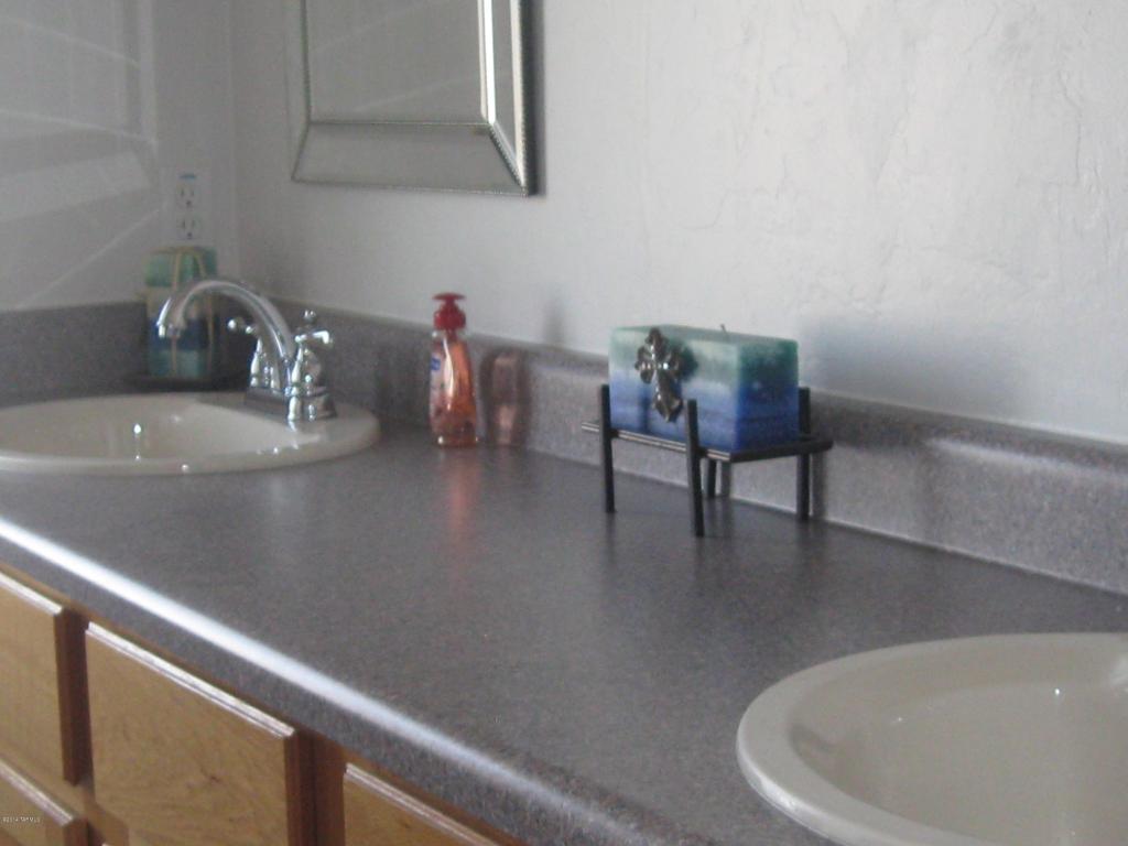 4306 N Circle I Rd, Willcox, AZ 85643 photo 12