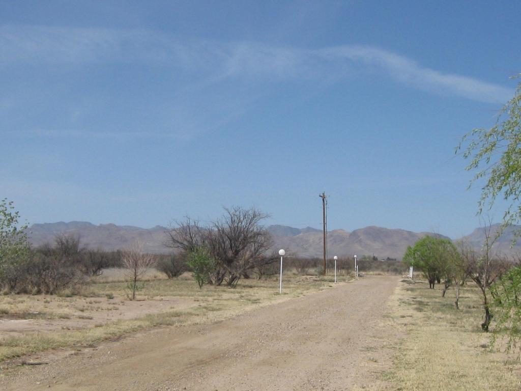 4306 N Circle I Rd, Willcox, AZ 85643 photo 1