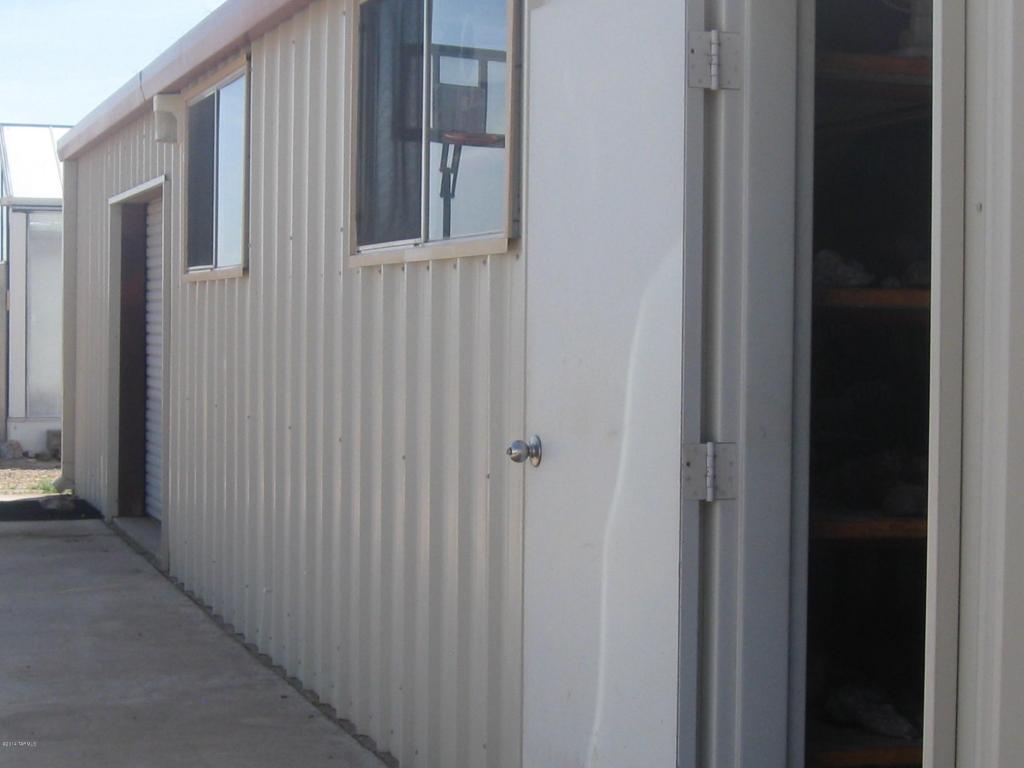 4306 N Circle I Rd, Willcox, AZ 85643 photo 7