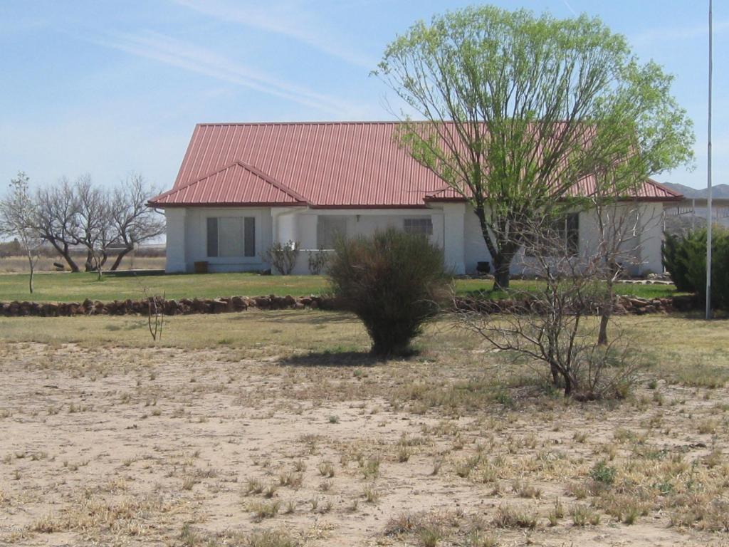 4306 N Circle I Rd, Willcox, AZ 85643 photo 2