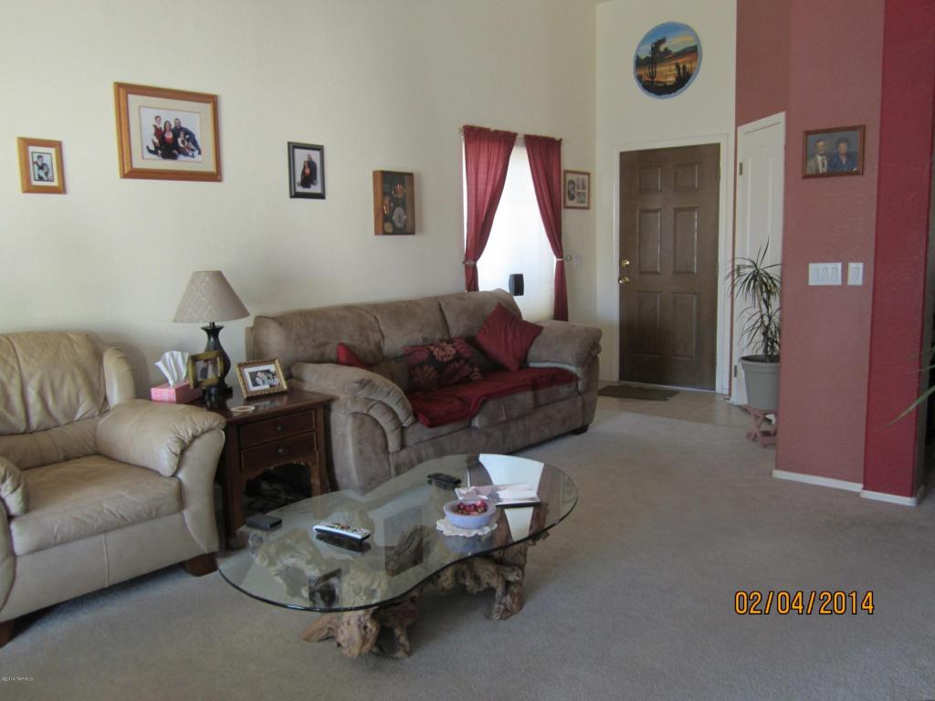 10148 E Watson Dr, Tucson, AZ 85730 photo 2