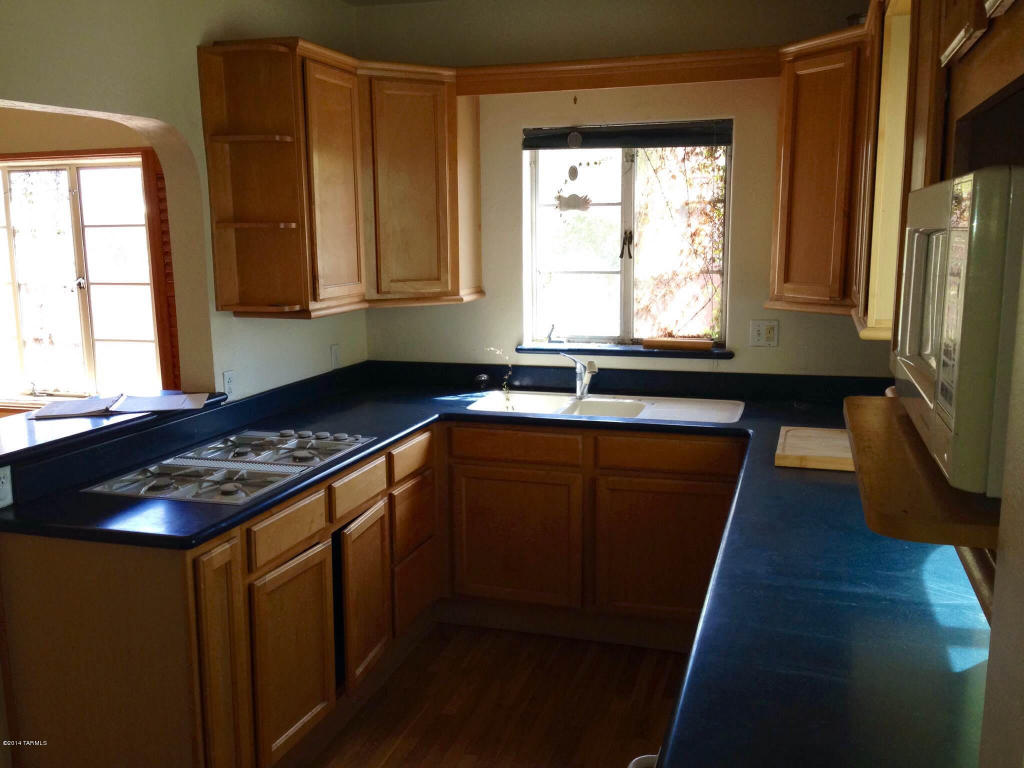 2130 E Spring St, Tucson, AZ 85719 photo 2