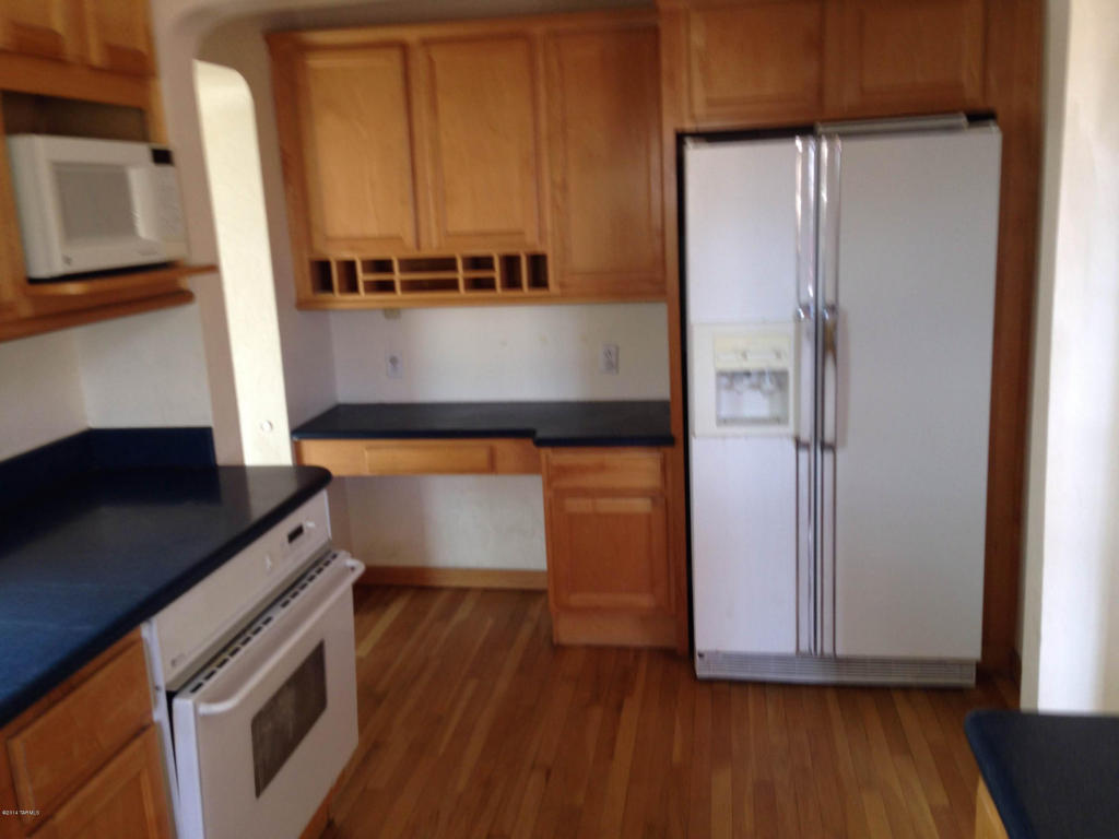 2130 E Spring St, Tucson, AZ 85719 photo 3