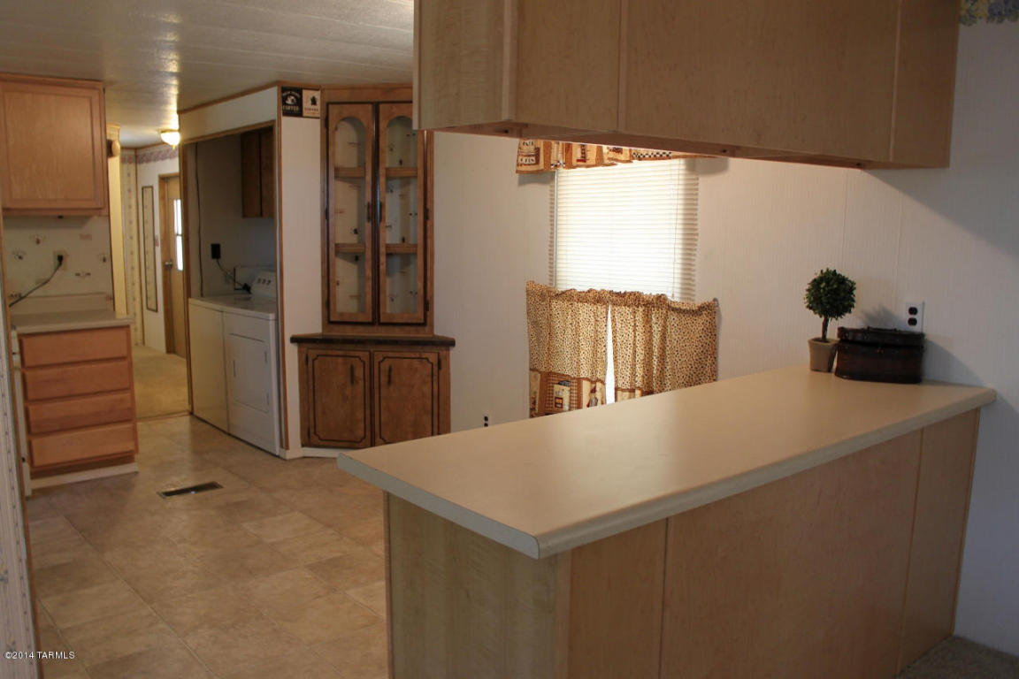 25325 E Comanche Trl, Benson, AZ 85602 photo 6