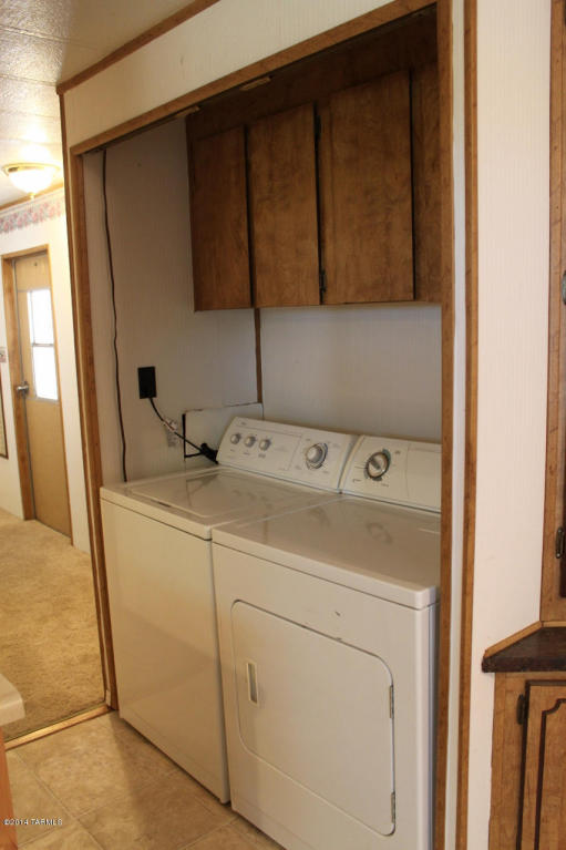 25325 E Comanche Trl, Benson, AZ 85602 photo 5