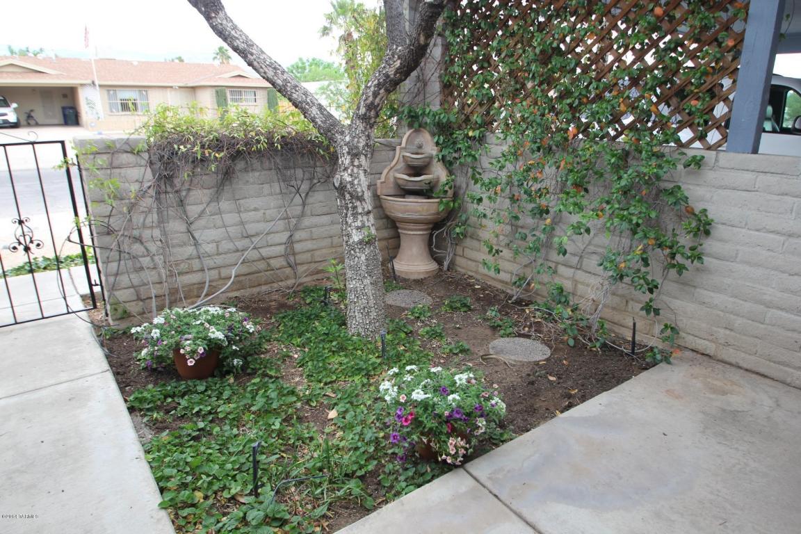 9712 E 3rd St, Tucson, AZ 85748 photo 4