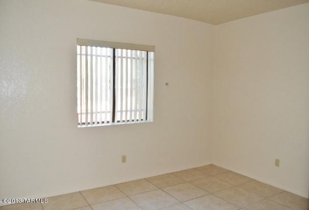 5980 E River Rd, Tucson, AZ 85750 photo 10