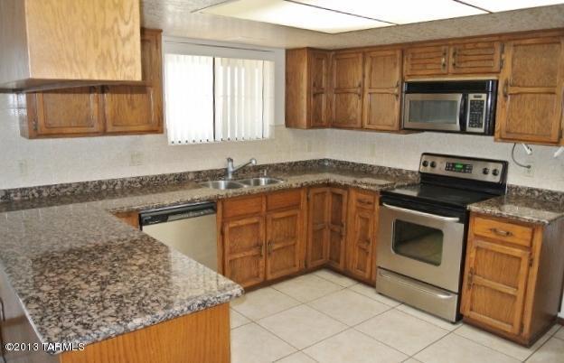 5980 E River Rd, Tucson, AZ 85750 photo 3