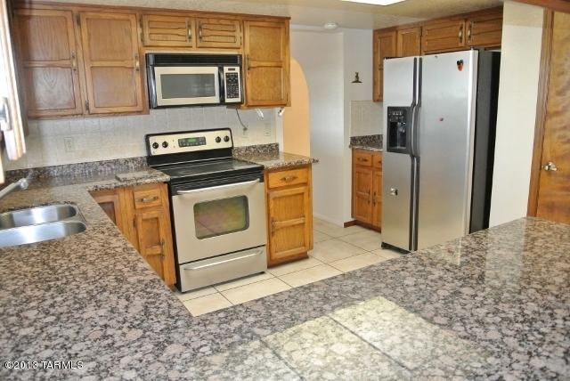 5980 E River Rd, Tucson, AZ 85750 photo 2