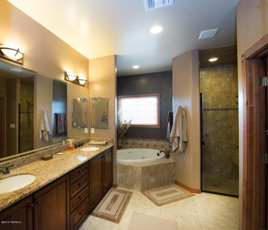 121 N Davidson Rd, Vail, AZ 85641 photo 14