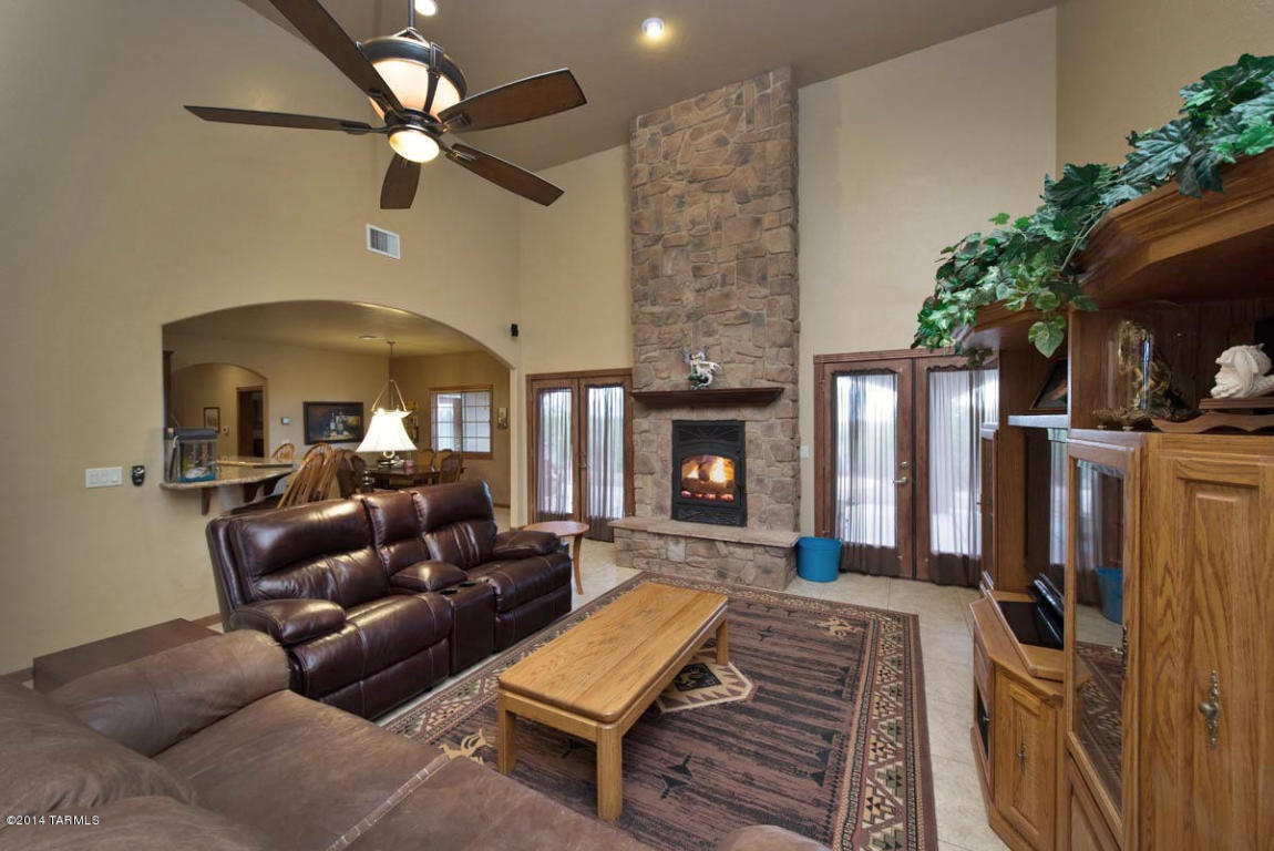 121 N Davidson Rd, Vail, AZ 85641 photo 8