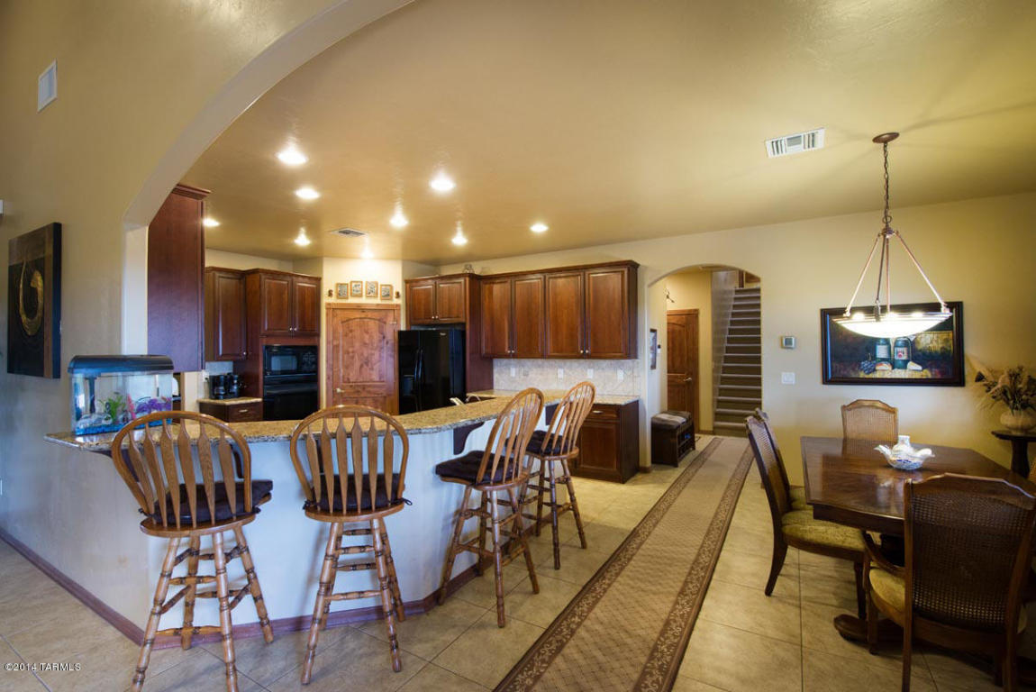 121 N Davidson Rd, Vail, AZ 85641 photo 9