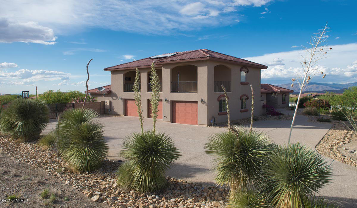 121 N Davidson Rd, Vail, AZ 85641 photo 1