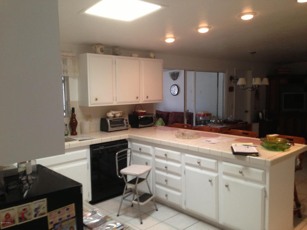 8801 E Mcclellan St, Tucson, AZ 85710 photo 14
