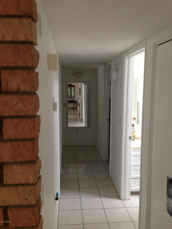 8801 E Mcclellan St, Tucson, AZ 85710 photo 23
