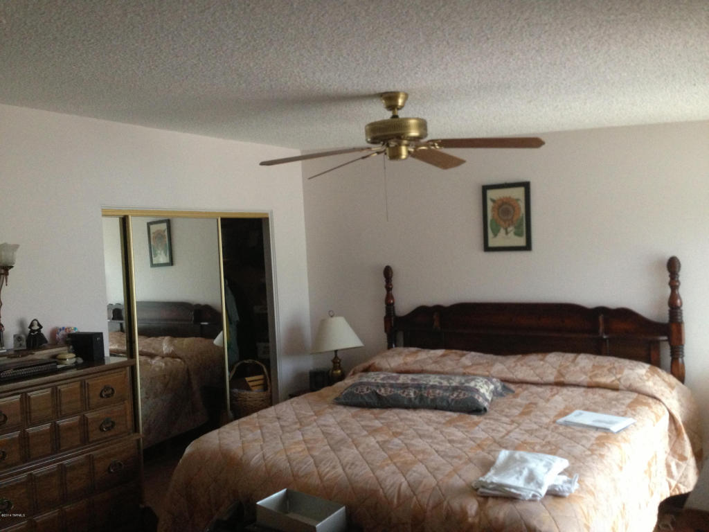 8801 E Mcclellan St, Tucson, AZ 85710 photo 11