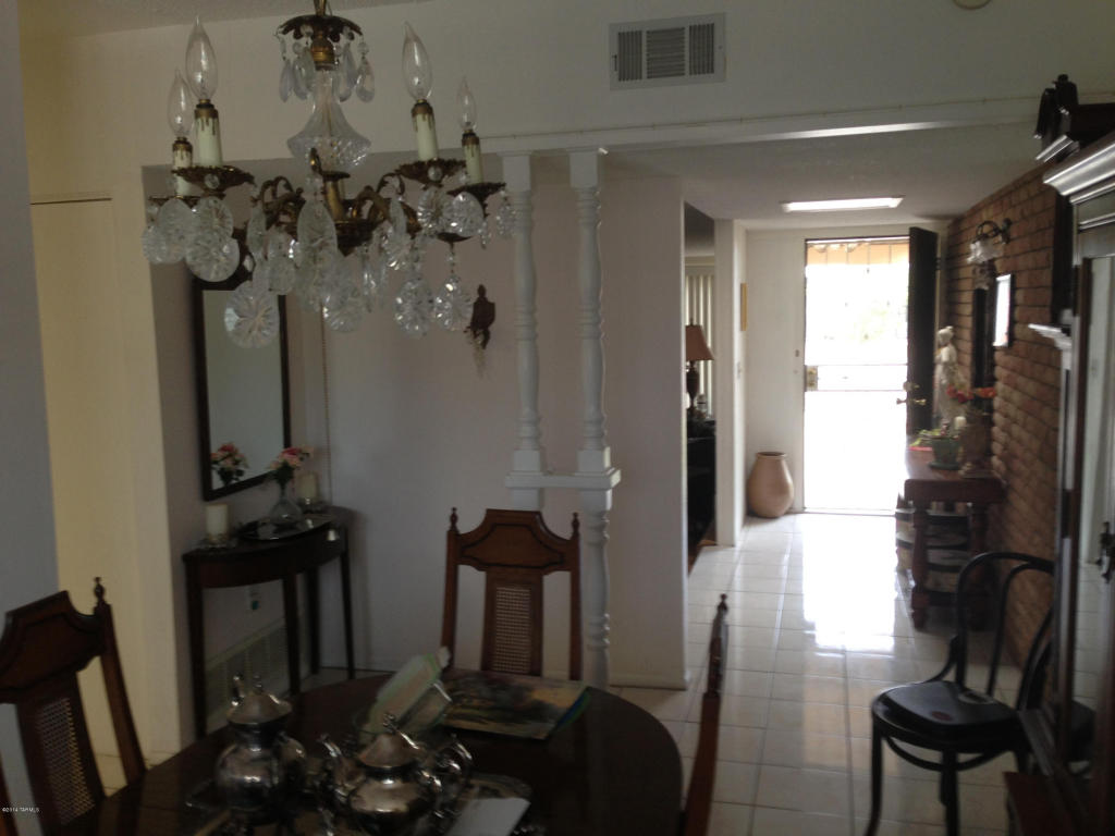 8801 E Mcclellan St, Tucson, AZ 85710 photo 22