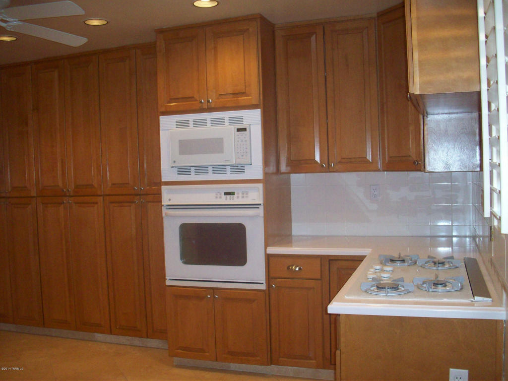3318 E 3rd St, Tucson, AZ 85716 photo 3