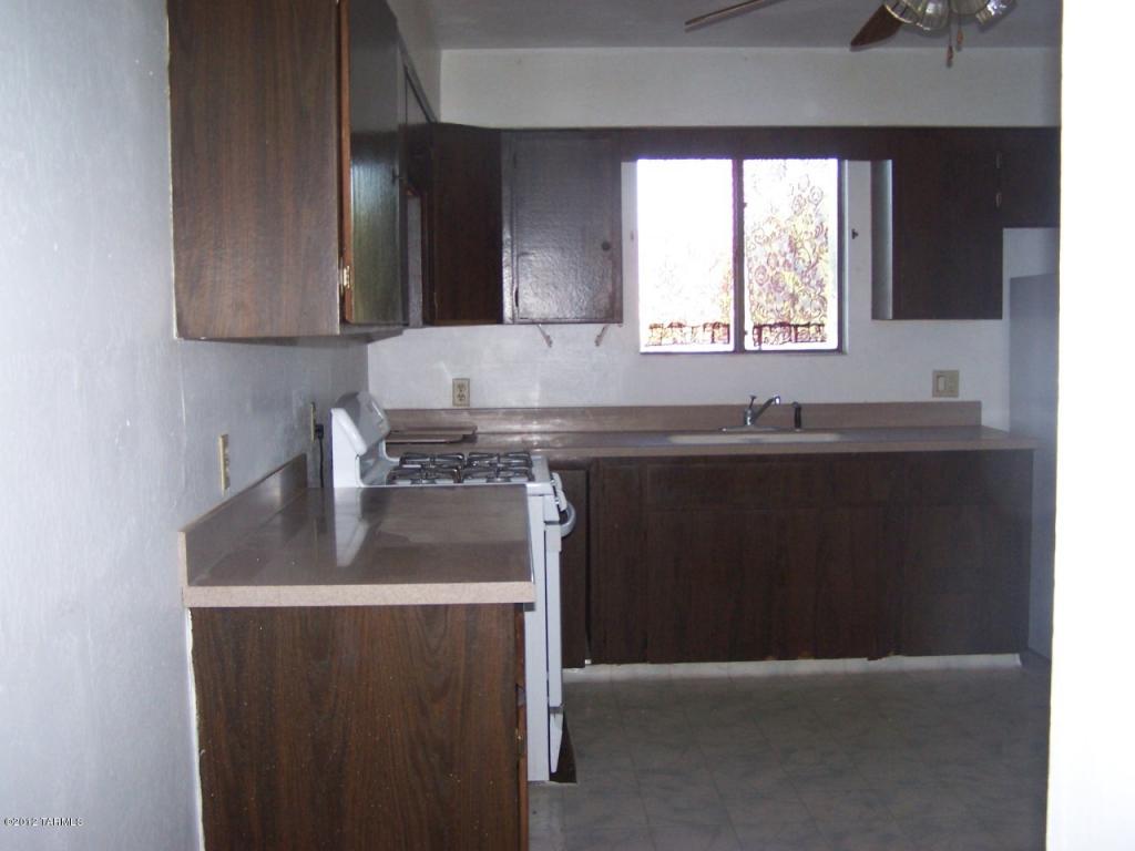 110 E 3rd St, Mammoth, AZ 85618 photo 3